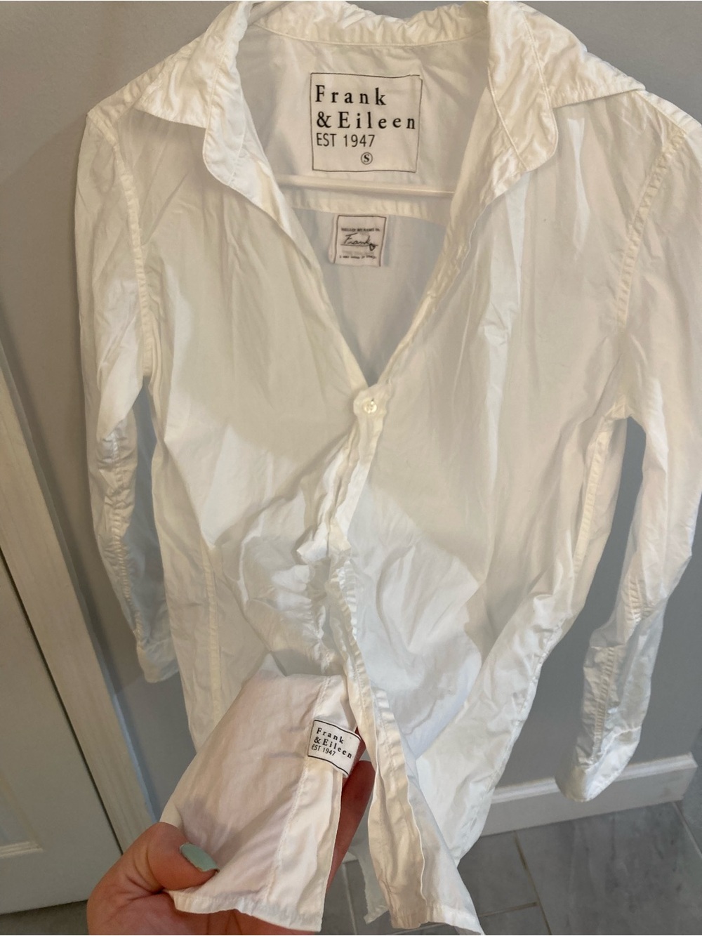 Frank & Eileen FRANK Button Up Shirt S Crisp White Italian Poplin Preppy Spring - Picture 3 of 7